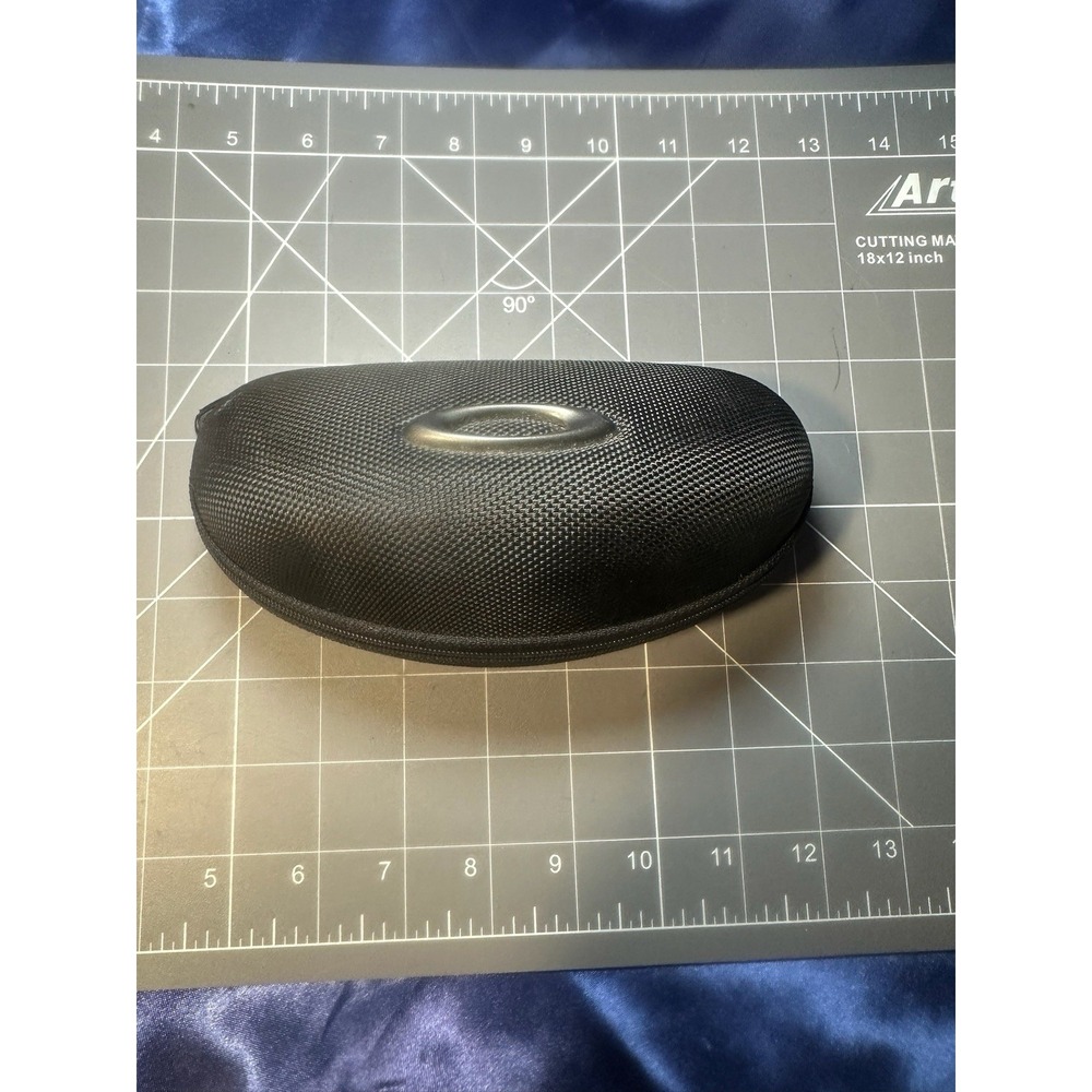 Oakley Sunglasses Eyeglasses Hard Zipper Black Case